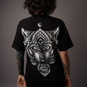 Camiseta Animal Instinct